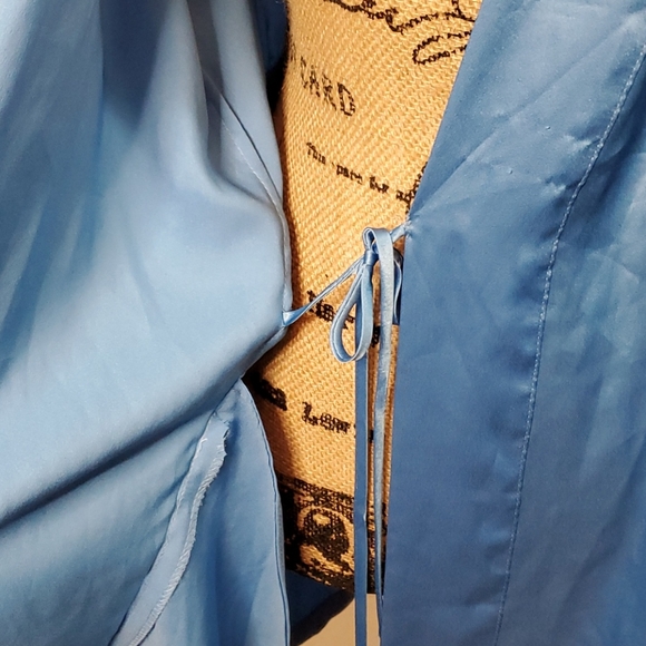 Victoria's Secret Robe - Picture 3 of 5